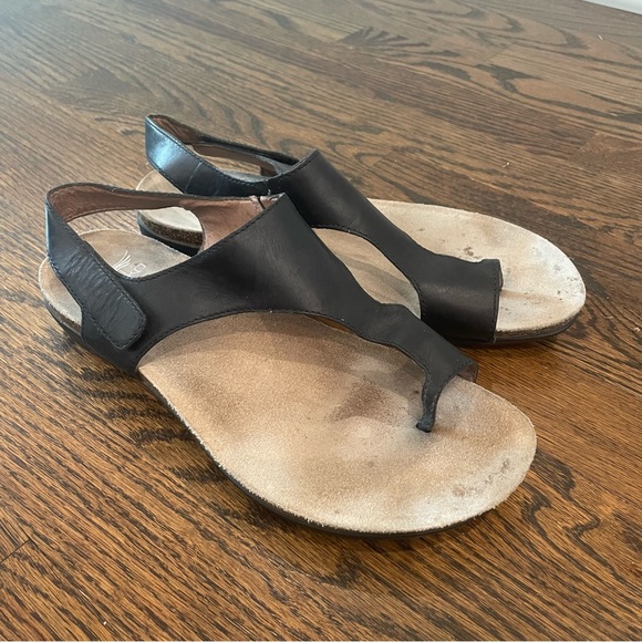 DANSKO Reece Black Leather Loop Cork Sole Sandals - Picture 1 of 8